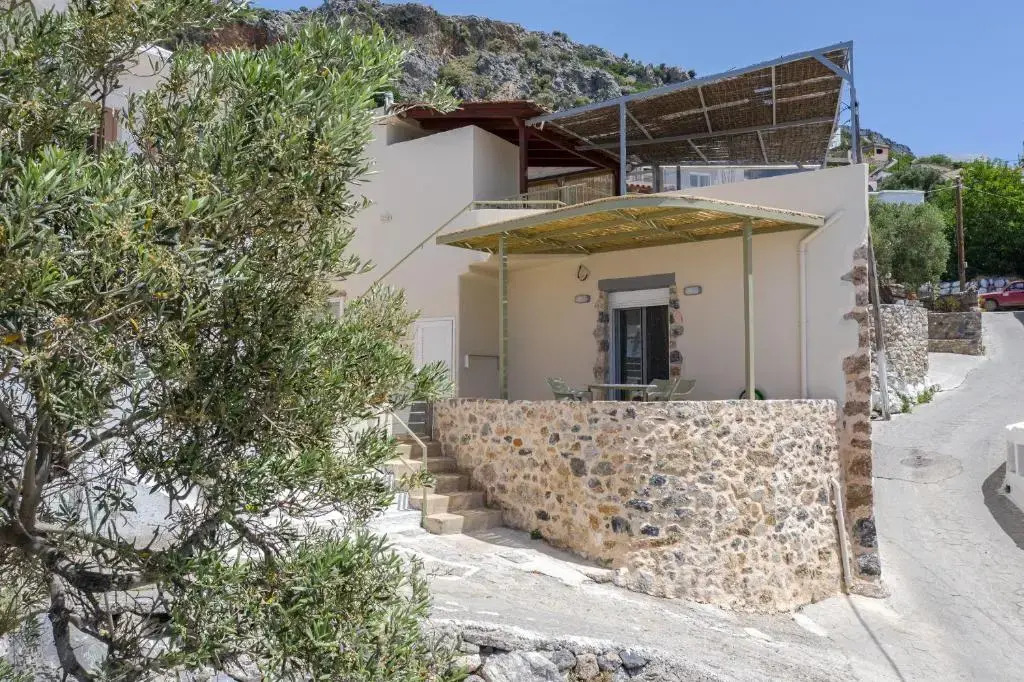 Sellia's Stone House