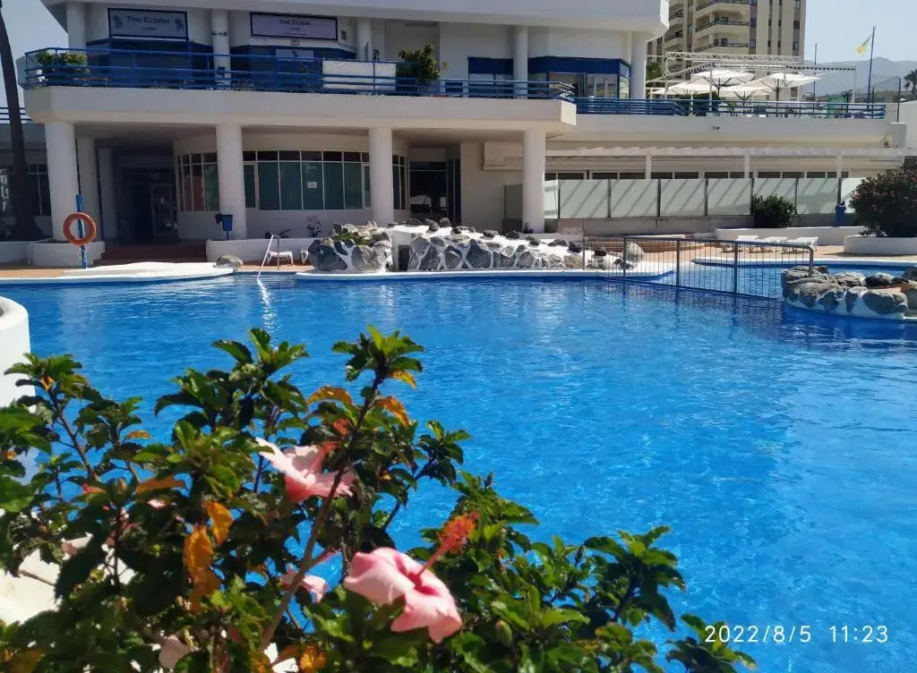 Adeje300, Playa Paraíso