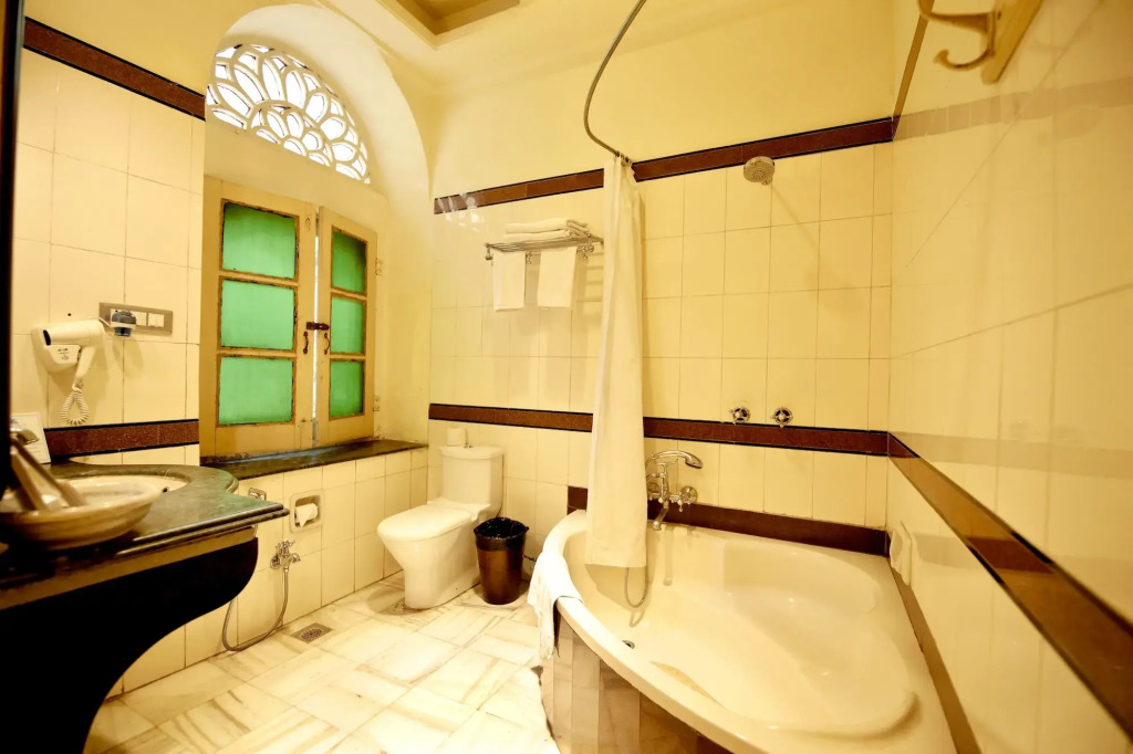 Hotel Narain Niwas Palace