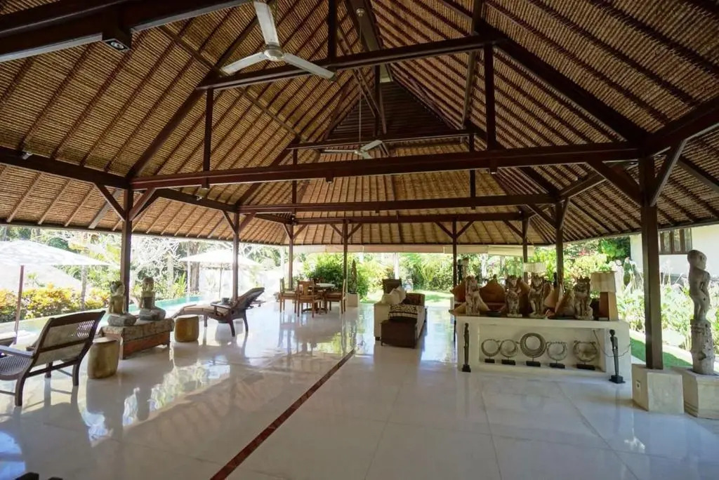 Villa Kanti - 5 bedroom private villa with swimming pool