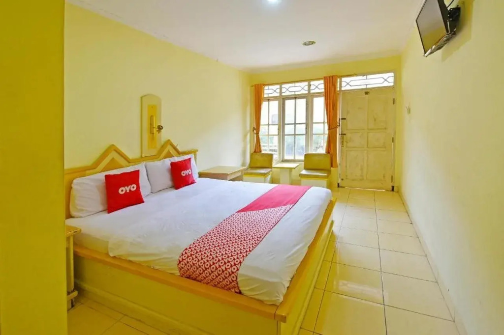 OYO 3722 Hotel Mutiara