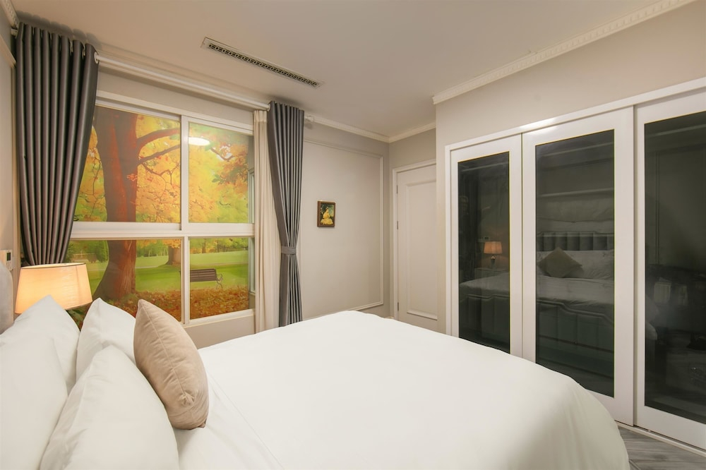 Westlake Pearl Suites 2 - Pegasy Group