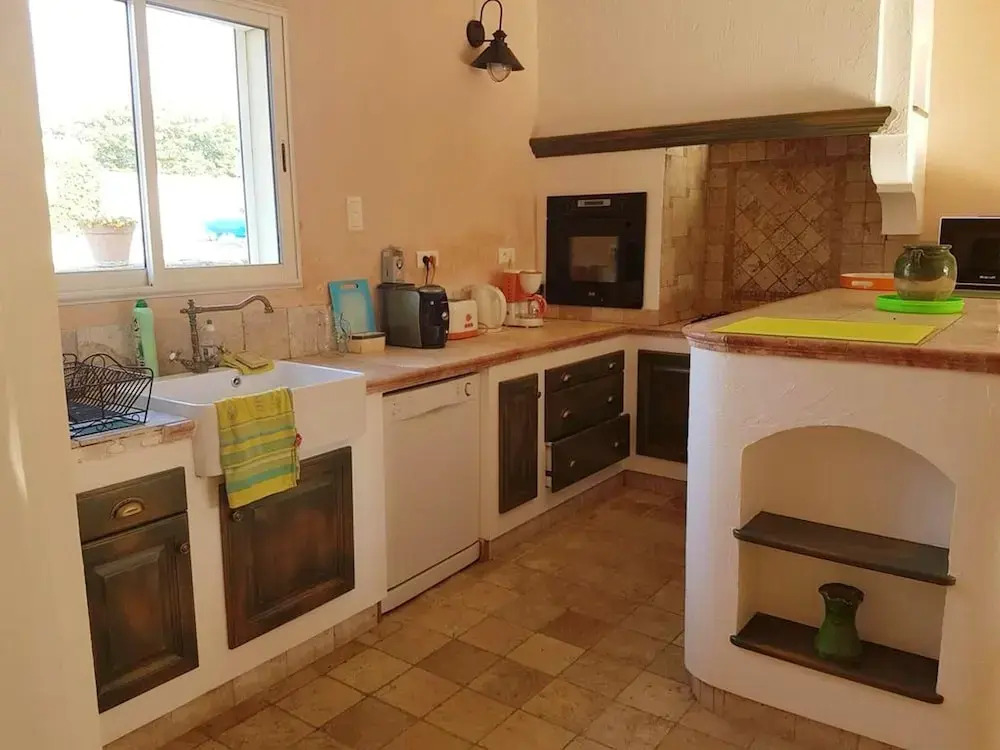 House With 2 Bedrooms in Aubignan, With Shared Pool, Enclosed Garden and Wifi - 120 km From the Beach