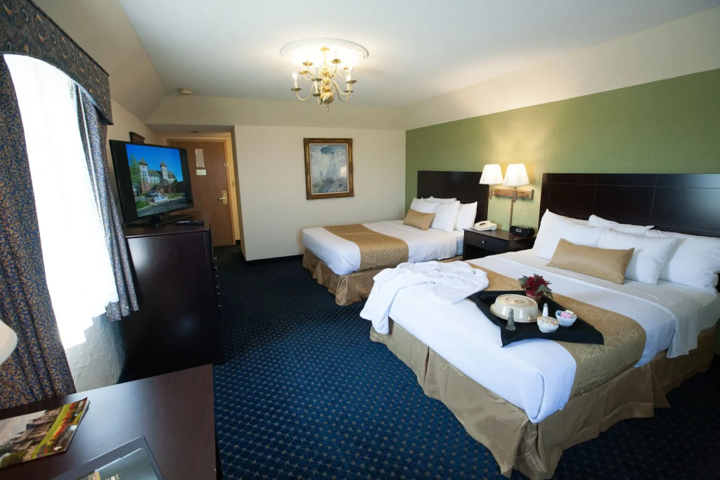 Chateau Hotel and Conference Center