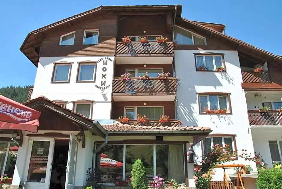 Family Hotel Shoky