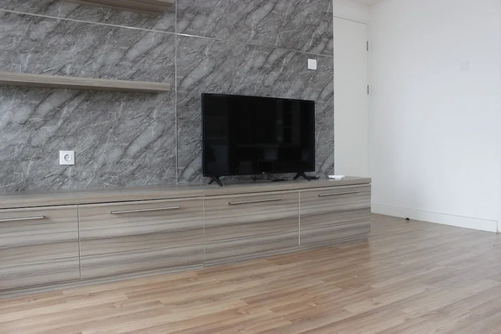 Gorgeous 3br Apartment at Landmark Residence Near 23 Paskal