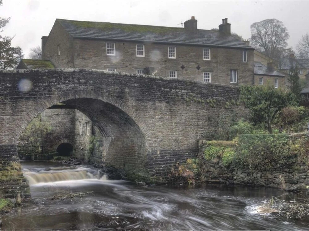 Riverside Bed & Breakfast