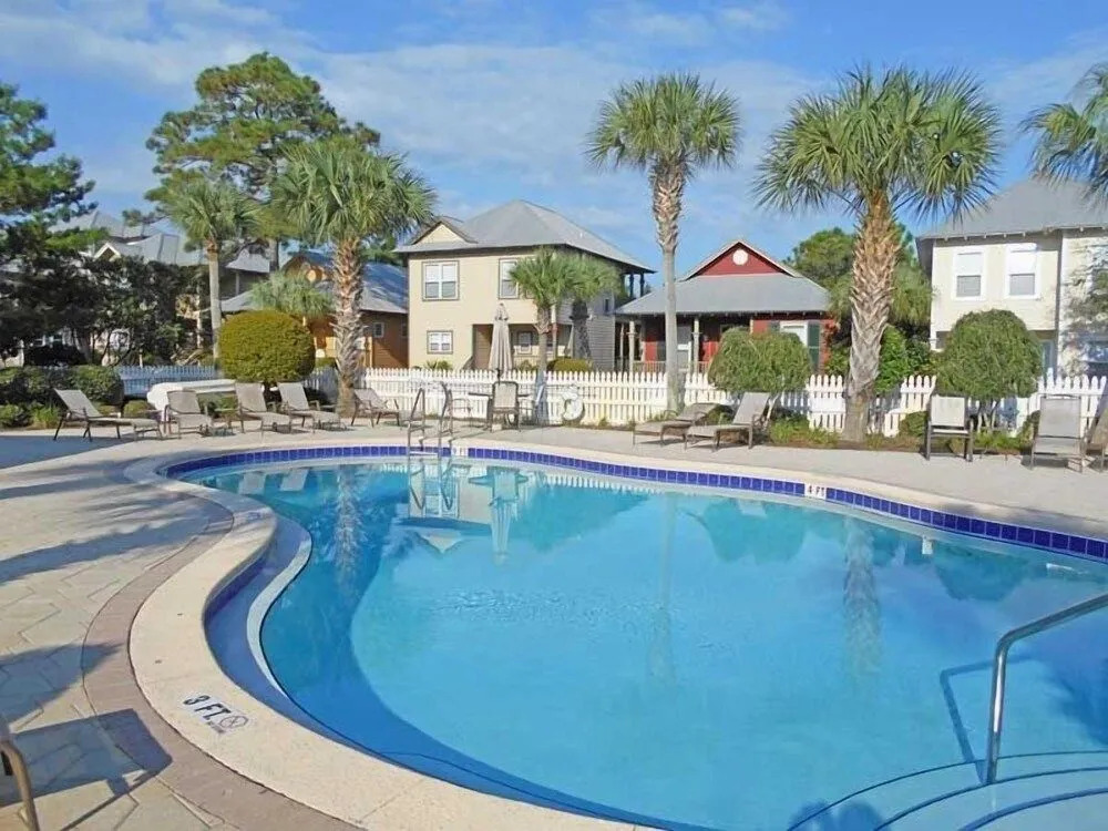 Layze Dayze by Southern Vacation Rentals