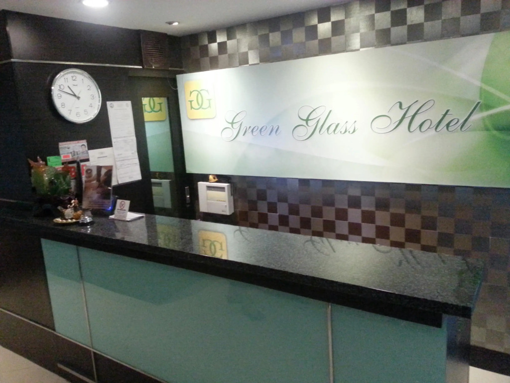Green Glass Hotel