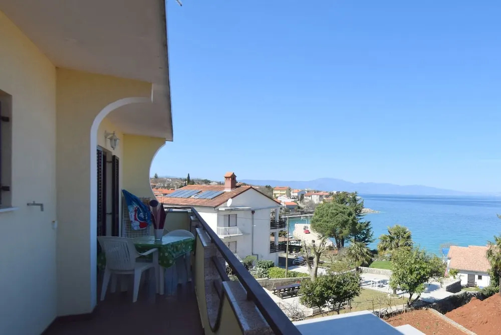 Apartments Petrica