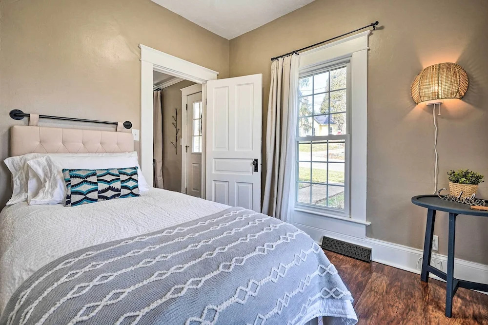 Gambier Vacation Rental ~ 5 Mi to Mt Vernon