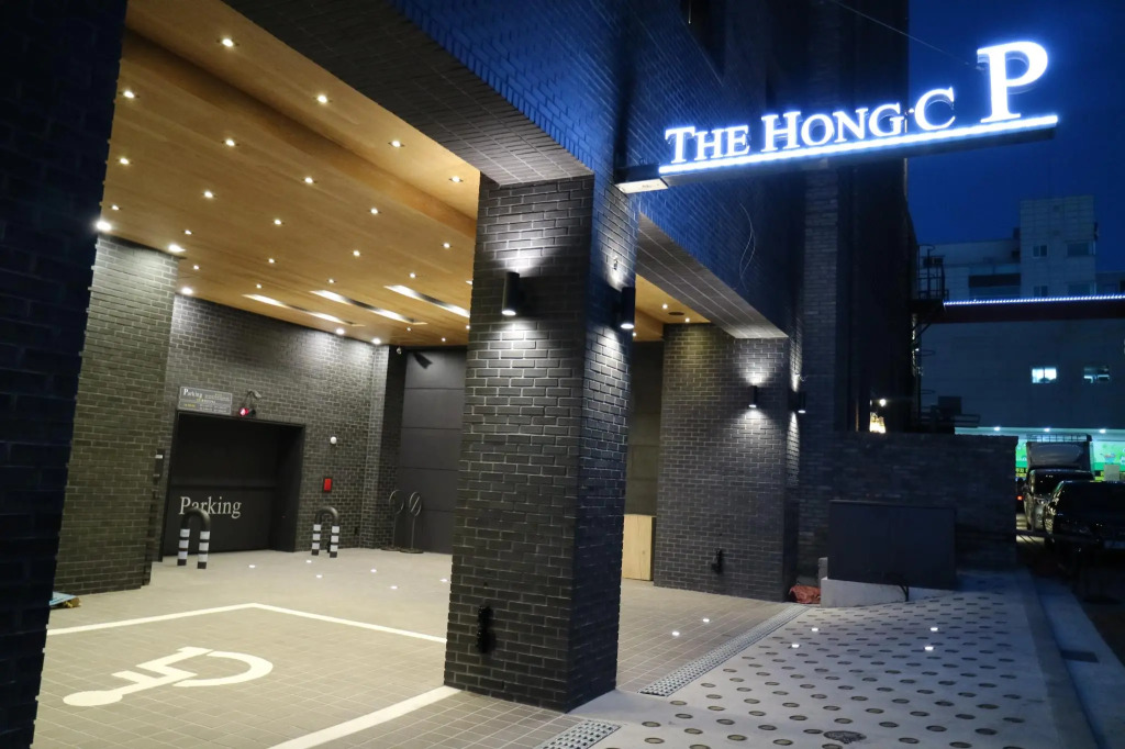 The Hong C Hotel