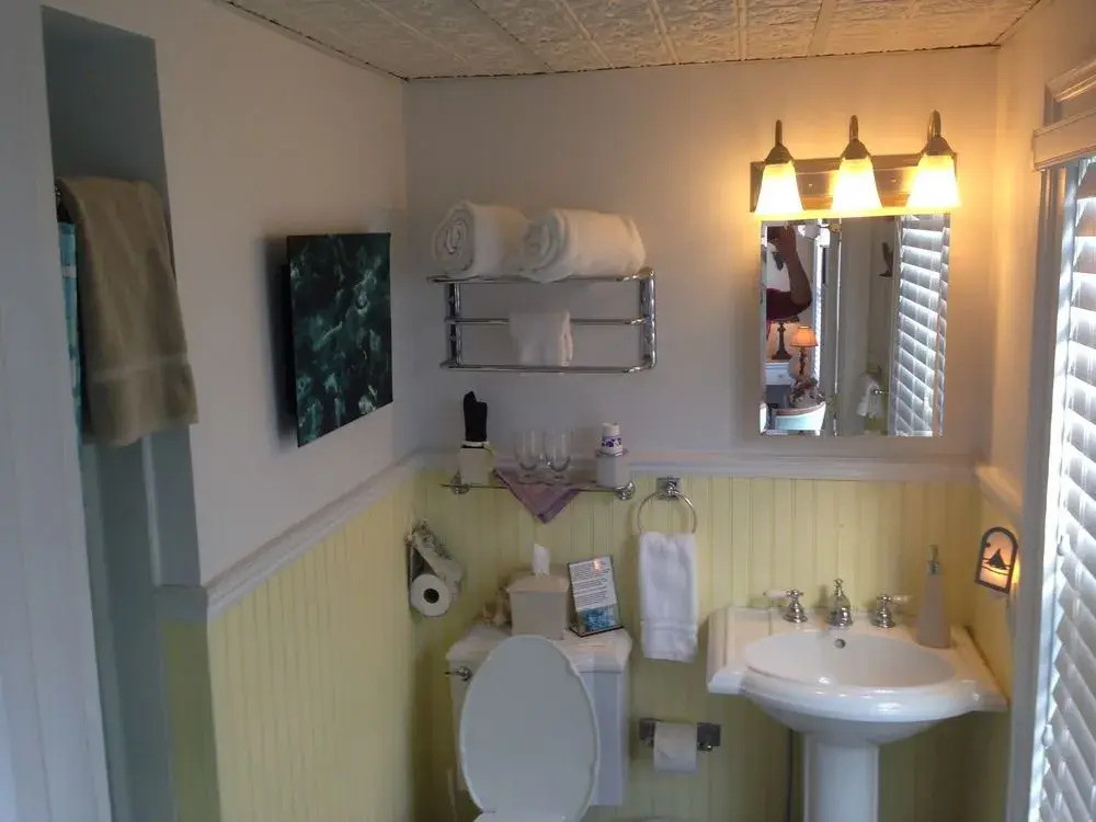 Stirling House Bed & Breakfast