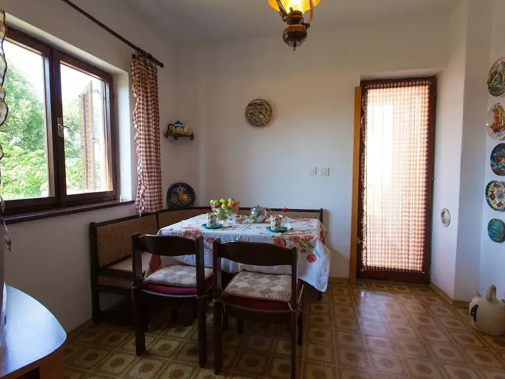 Spacious Apartment With Terrace, Near the Beach