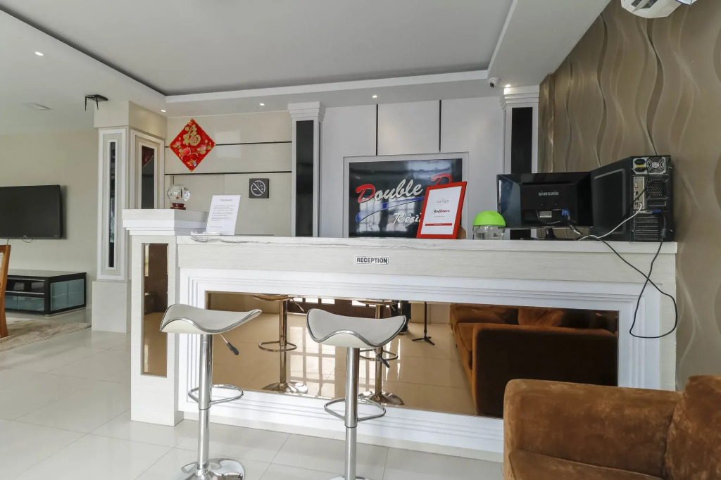RedDoorz at Nagoya Indah Batam