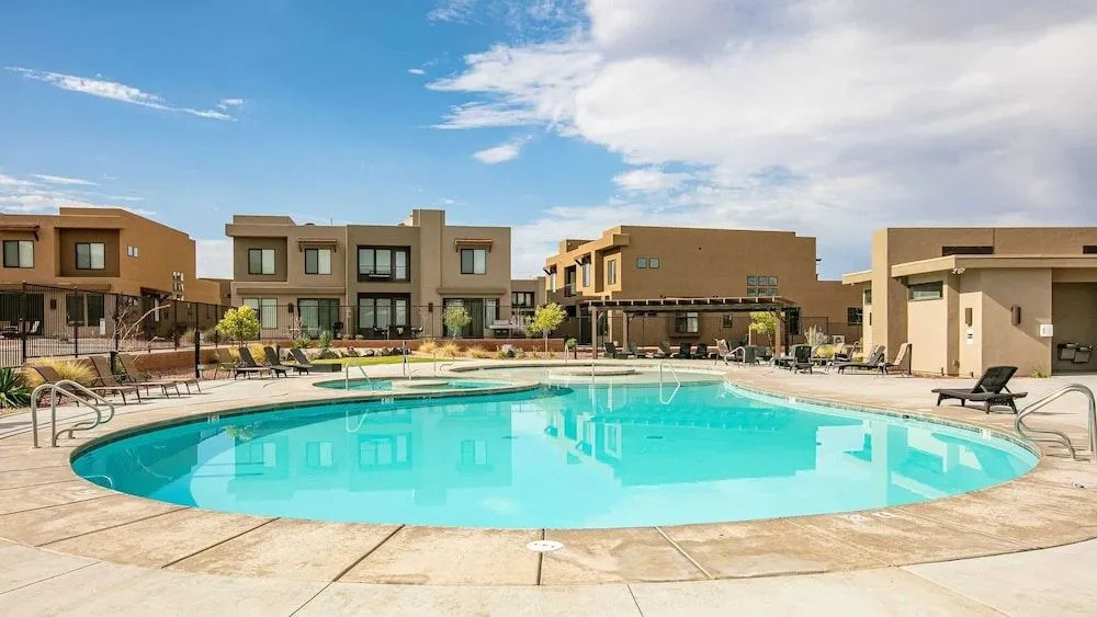 Suncliff Retreat