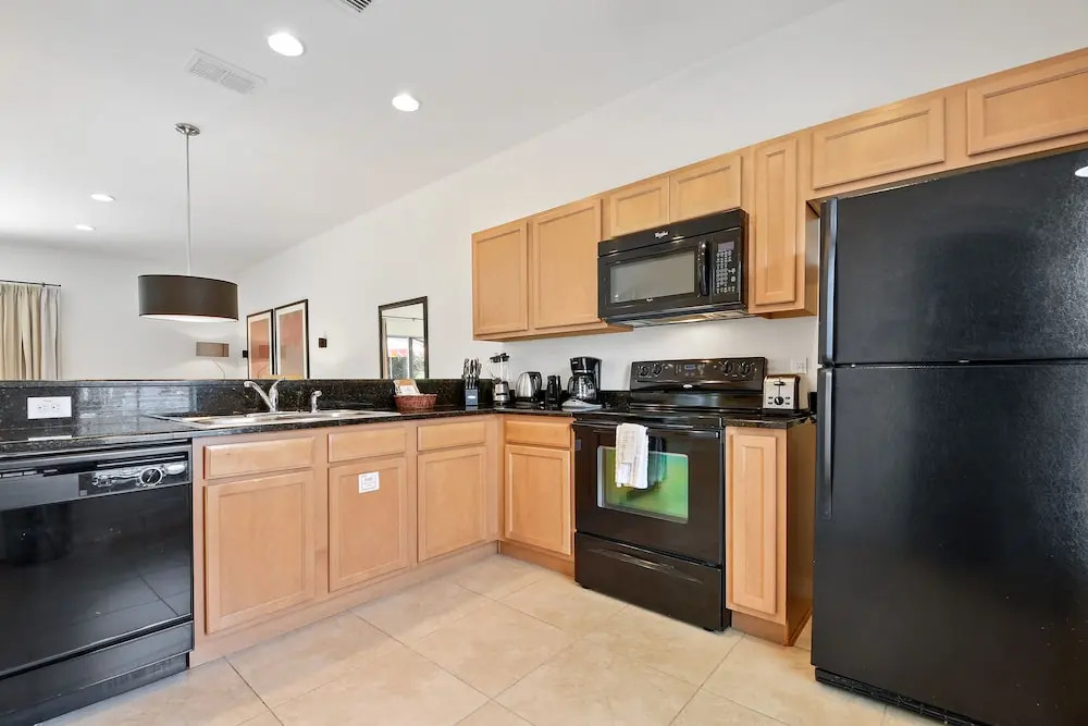 Amazing Three Bedrooms w Spa/Jacuzzi close Disney @ Encantada 3012
