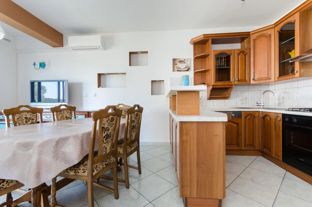 Apartments Slavica R