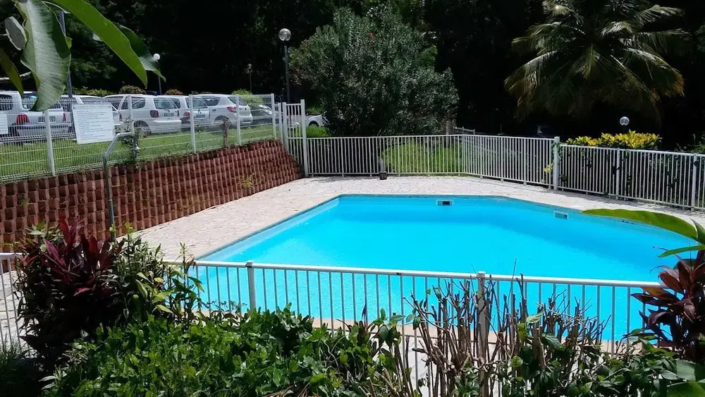 Apartment With one Bedroom in Sainte-anne, With Wonderful sea View, Po