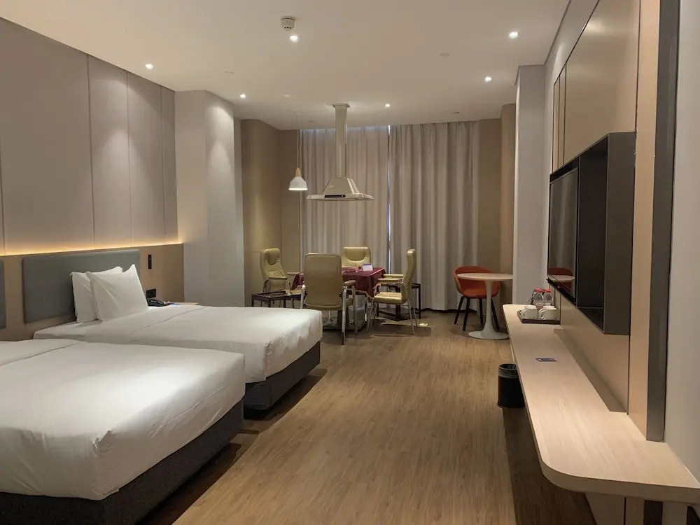 Holiday Inn Express Dongguan Marina Bay