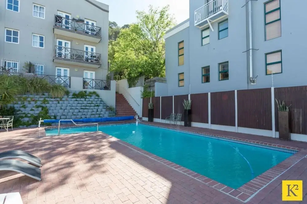 Eclectic Apartment in the Bustling De Waterkant 209 DWP