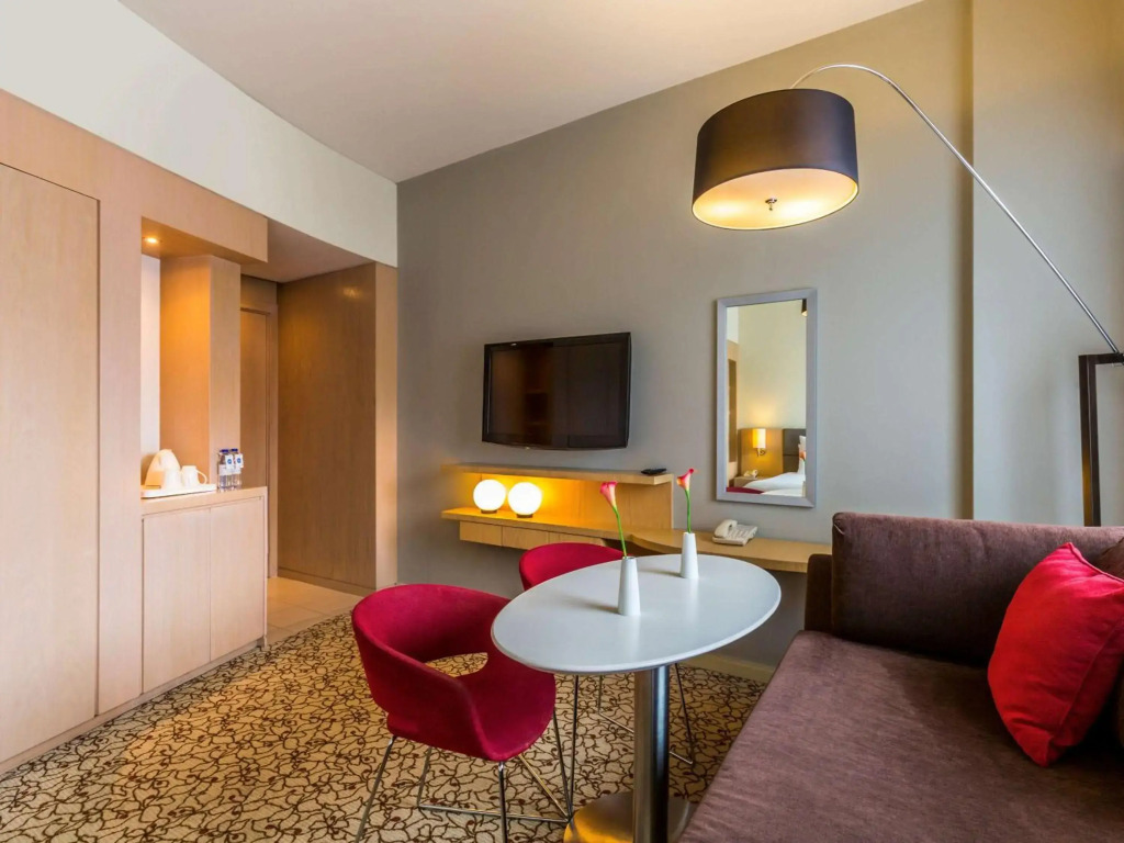 Novotel Suites Mall Avenue Dubai