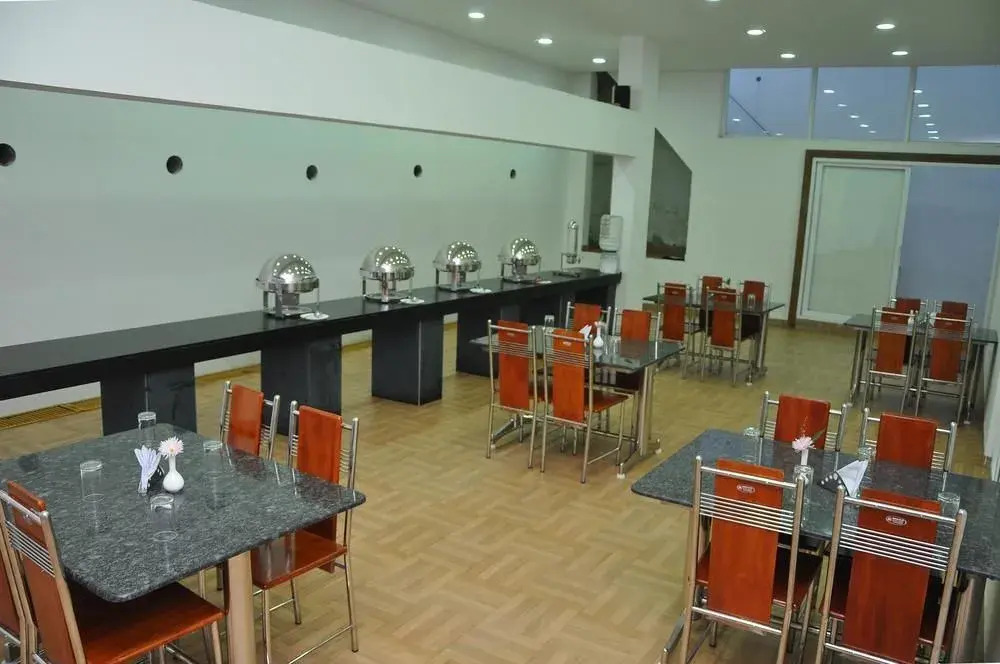Oyo 1870 Hotel Rt Hill View