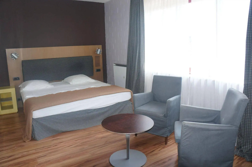 Hotel EUROCAP - SKY APART HOTEL