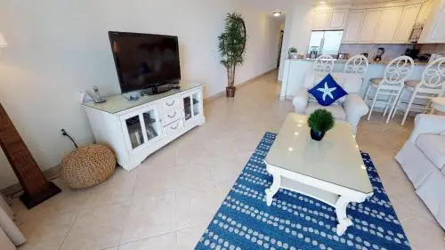 South Bay Beach Club #33 - 3 Bedroom 2 Bathroom Unit