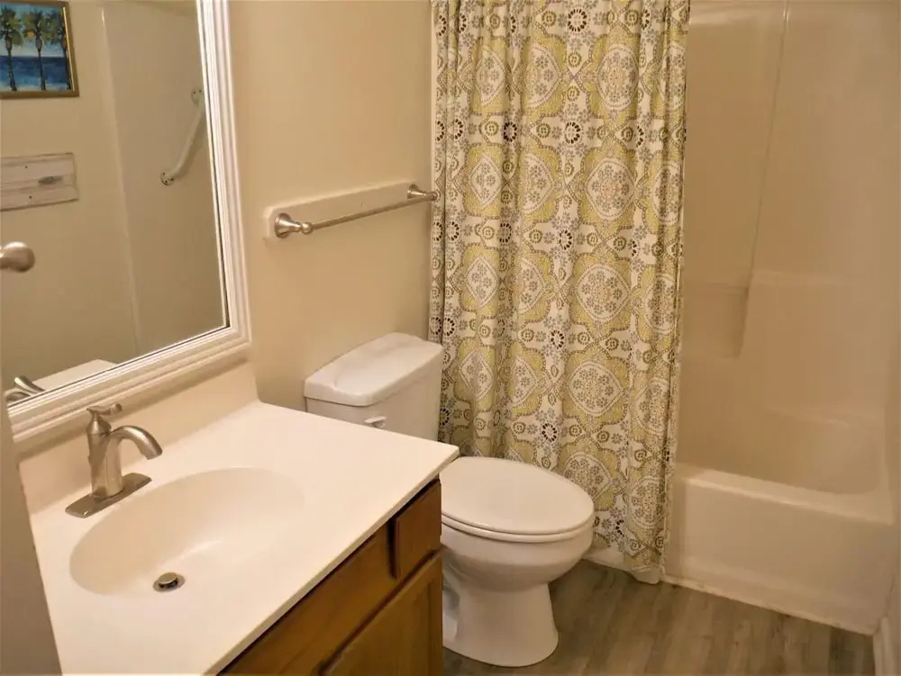Katinka II - 3 Br Home