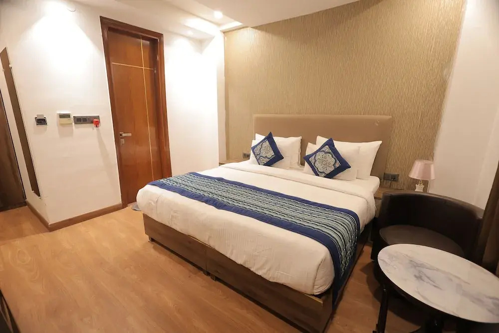 Hotel Royal Galaxy Blest Park