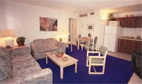 Flamingo Suites