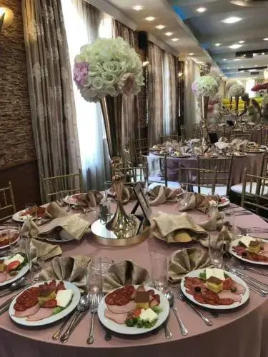 Hotel Stari Krovovi