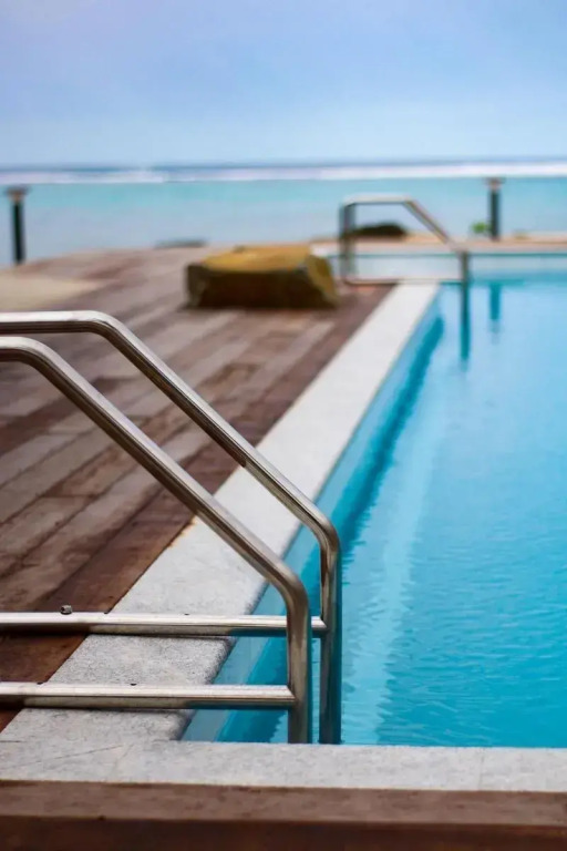 Moana Sands Lagoon Resort - Adults Only