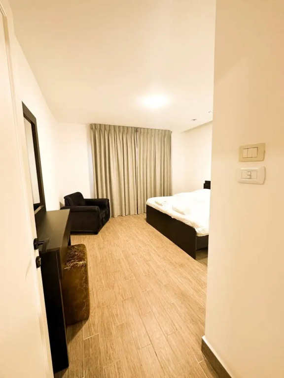 Central Apartment For Rent 26