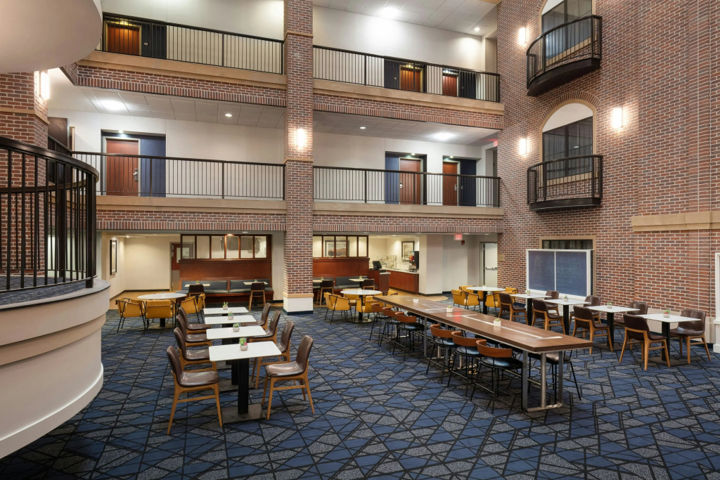 Courtyard by Marriott Wichita at Old Town