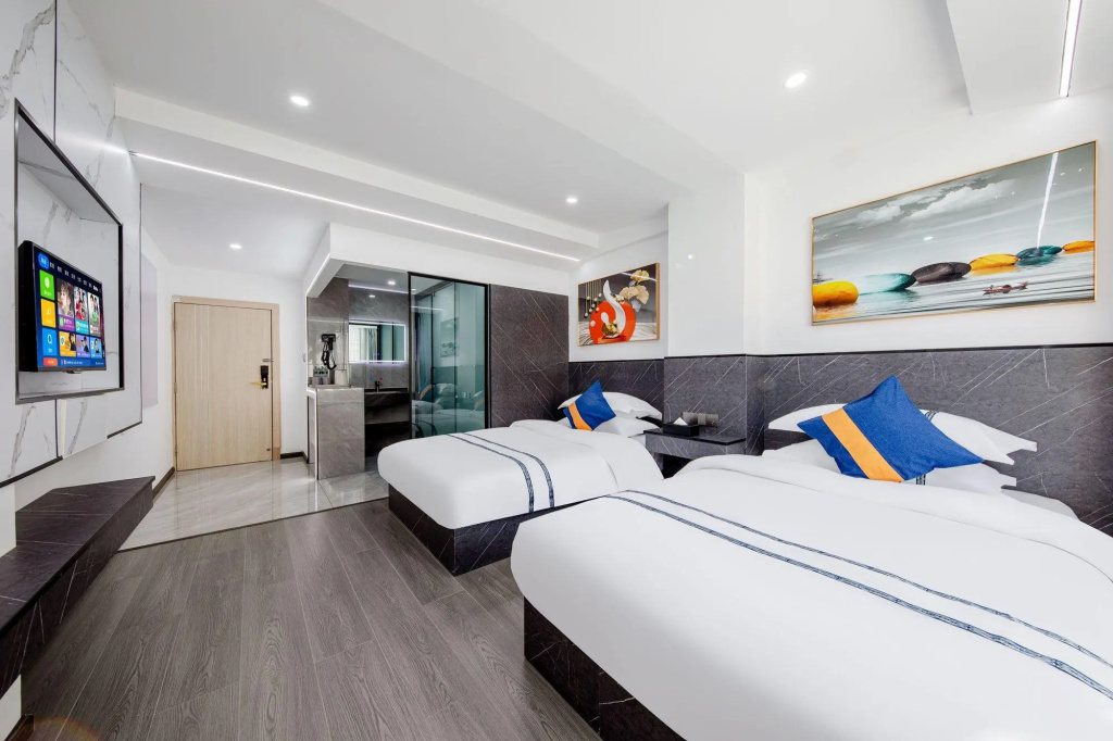Yuhao Business Hotel