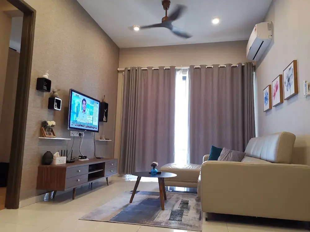 5 Star Resort at Danga Bay