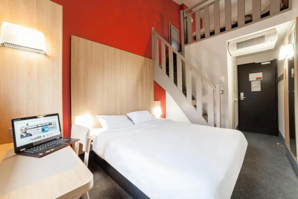 B&B HOTEL Evry Lisses 2 - 3 étoiles