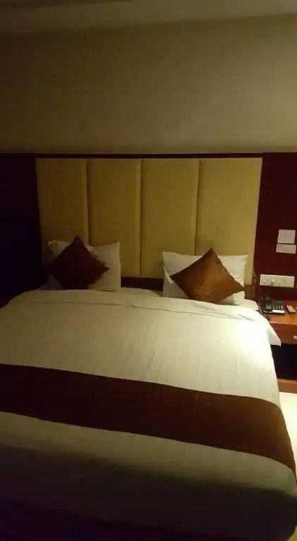 Suraj Hotel