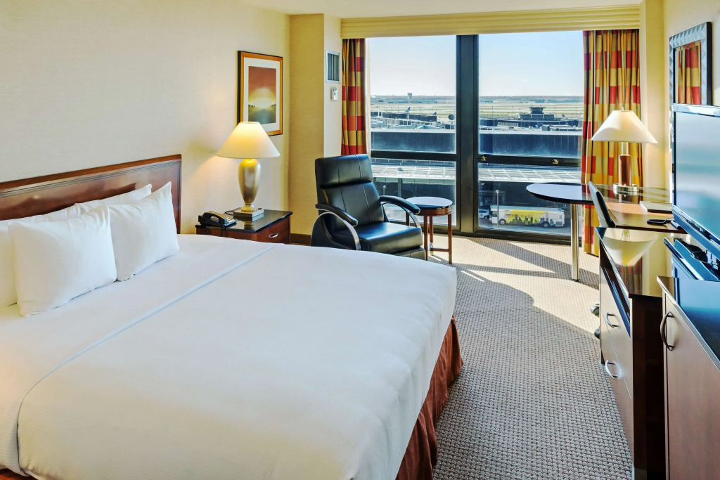 Hilton Chicago OHare Airport