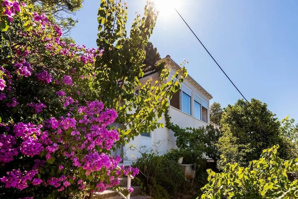 Beach Villa Ratac