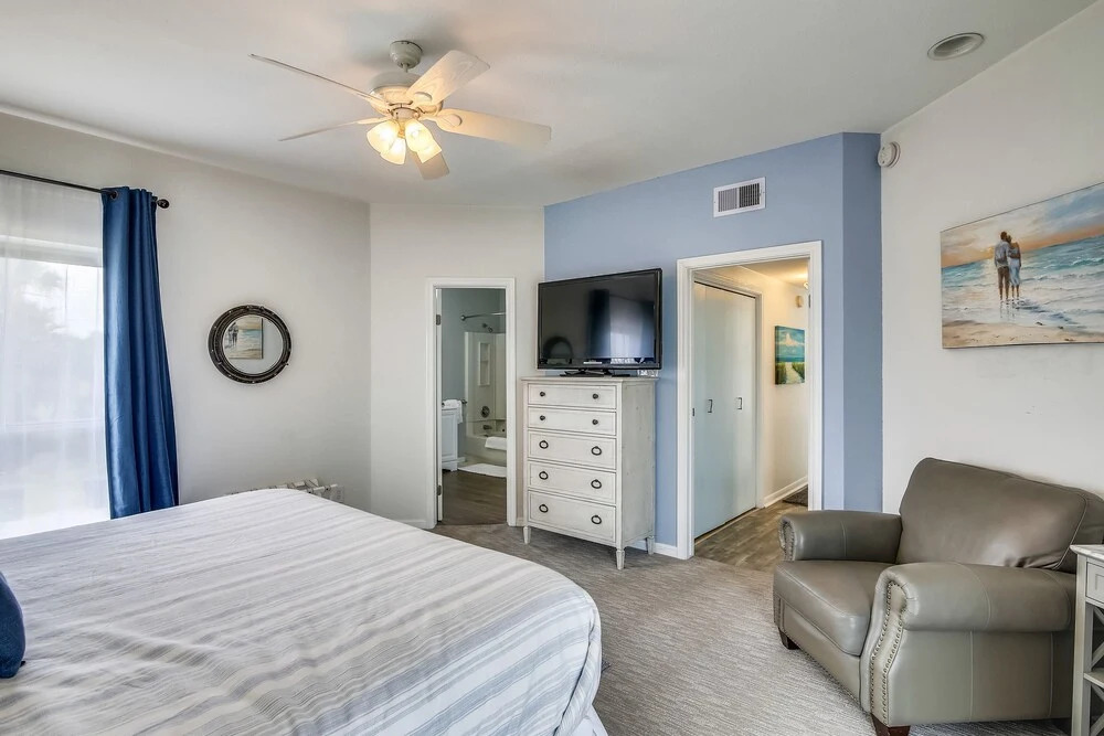 Pelican Paradise West 3 Bedroom Home