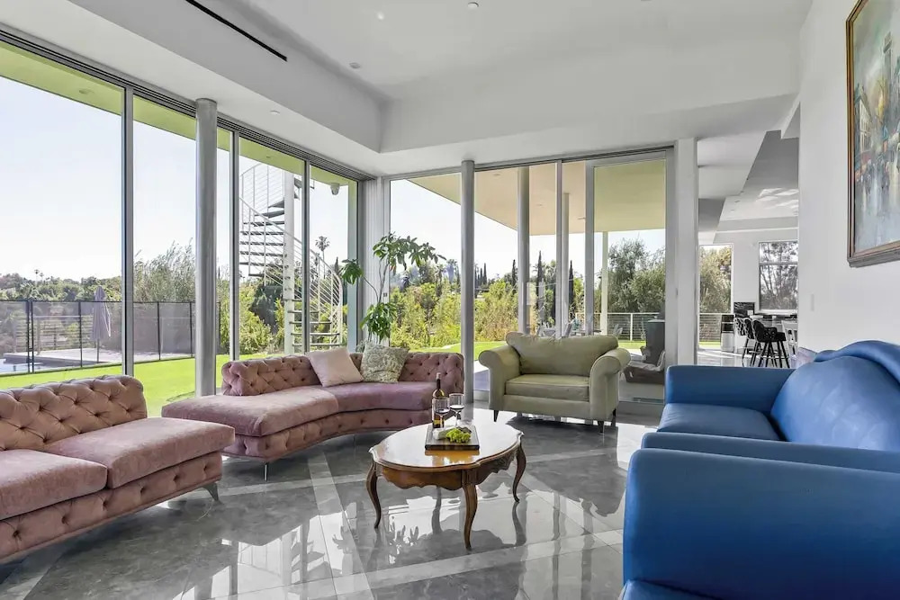 Luxe 8000 Sqft w/ 2 Pools, Sauna, Putting Green, Game Room Alta Vista Estate