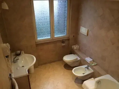 Clarice Hotel
