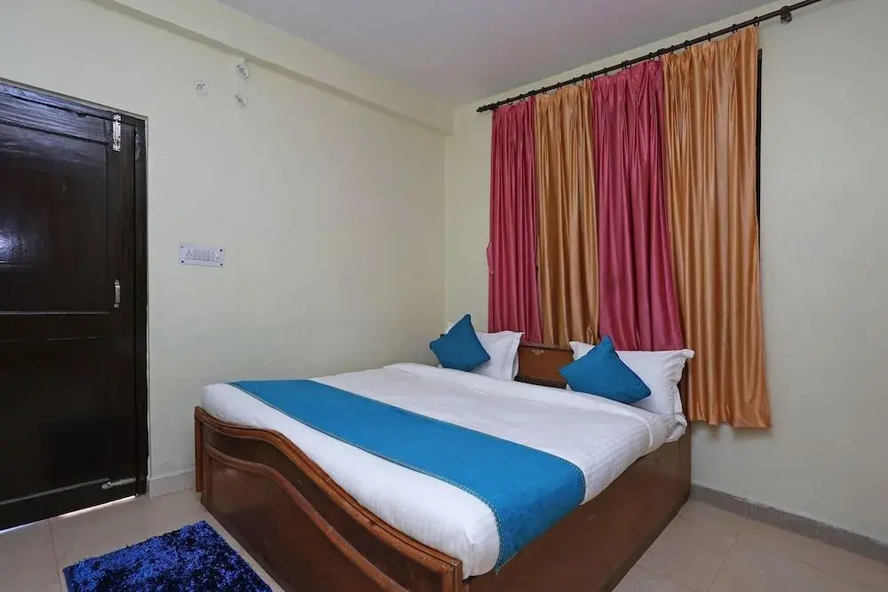 OYO 10932 Home Spacious Studio Mehragaon
