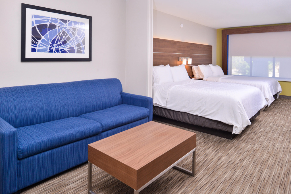 Holiday Inn Express & Suites Selma by IHG