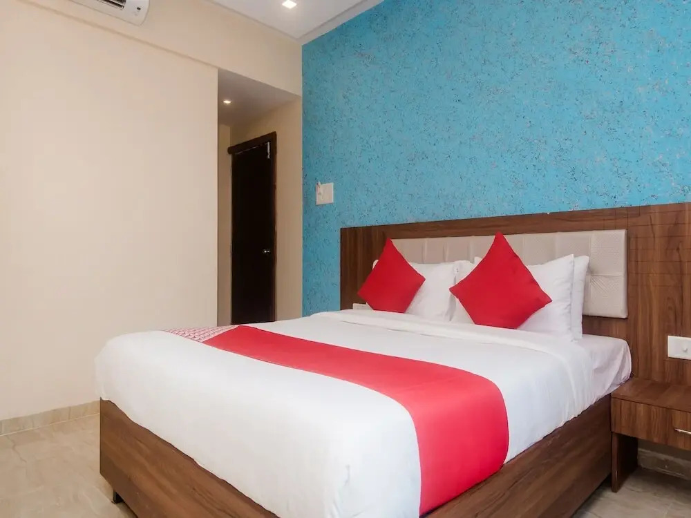 Hotel Arya Residency Rabale