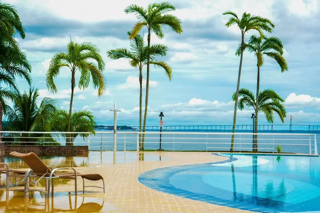 Tropical Executive Hotel