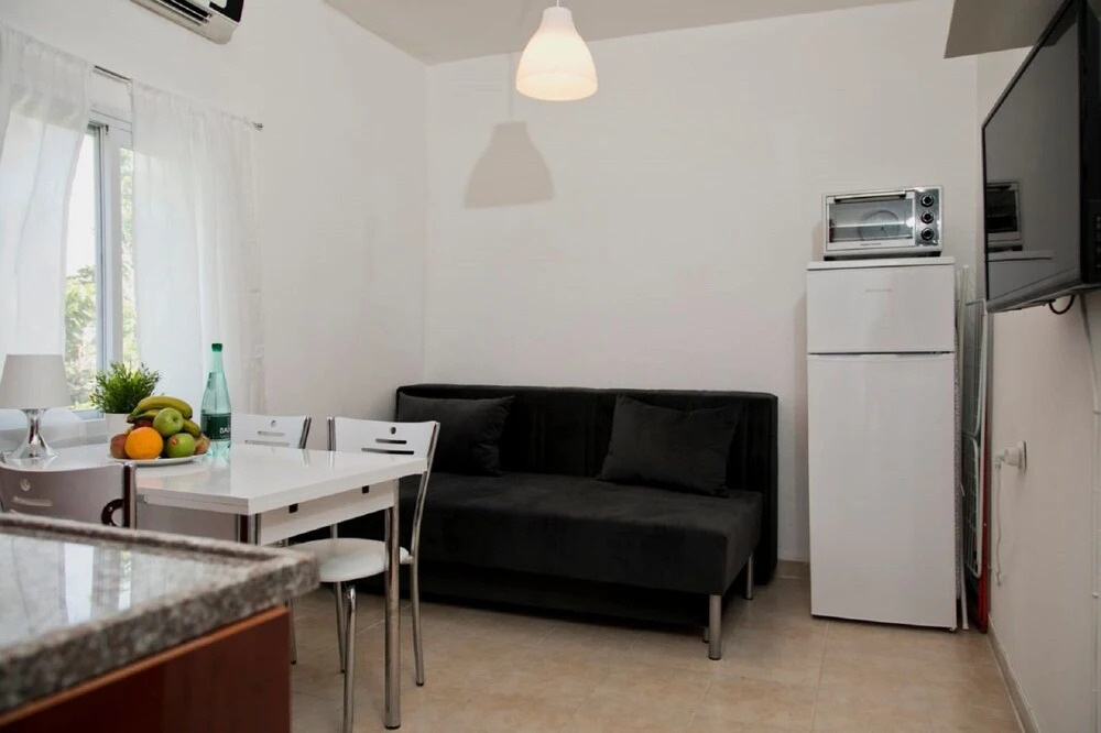 The Surfer's Beach Apartment